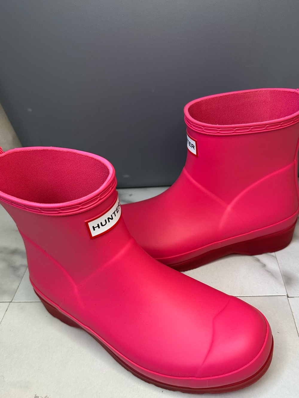 Hunter original play short waterproof rain boot pink NWOT